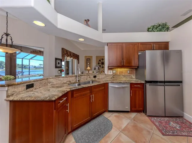 $724,000 | 148 Wading Bird Drive, Venice, FL 34292