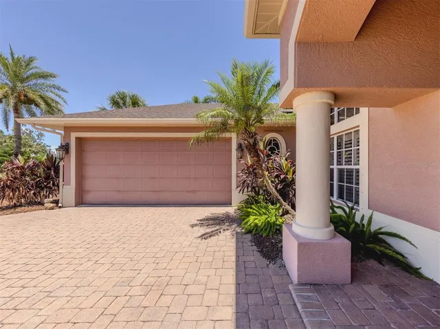 $724,000 | 148 Wading Bird Drive, Venice, FL 34292