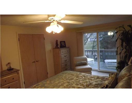 40 Spindrift Road Narragansett, RI 02882 - Photo 15 of 19 Master Bedroom.