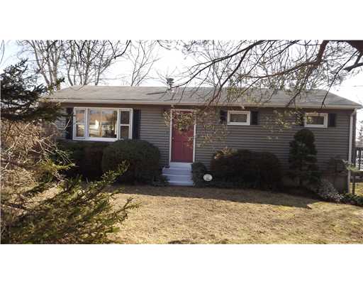 40 Spindrift Road Narragansett, RI 02882 - Photo 3 of 19 Exterior Front.