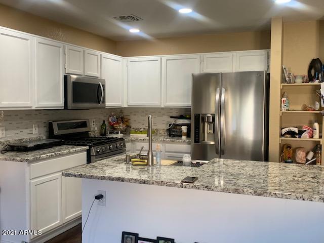 8426 West Almeria Road Phoenix, AZ 85037 - Photo 5 of 23 thumbnail_IMG_3862 - Copy