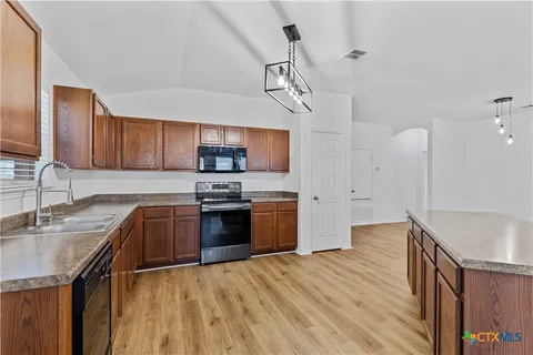 $329,000 | 1310 Grande Mesa Drive, Georgetown, TX 78626
