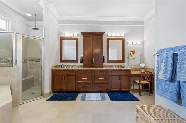 a view of room with closet