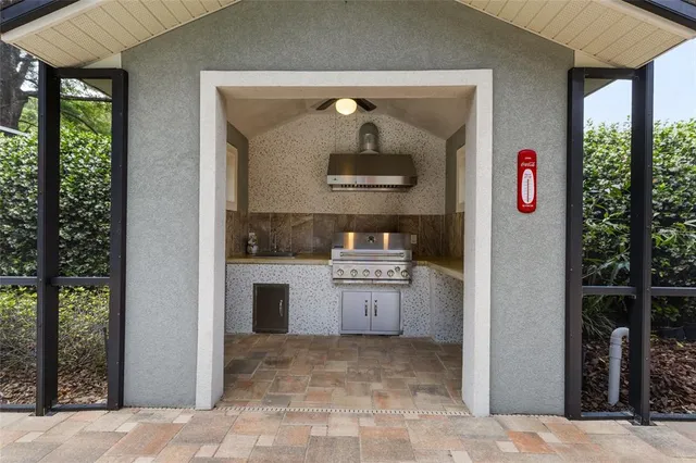 $1,145,000 | 563 Northwest 155th Way, Newberry, FL 32669