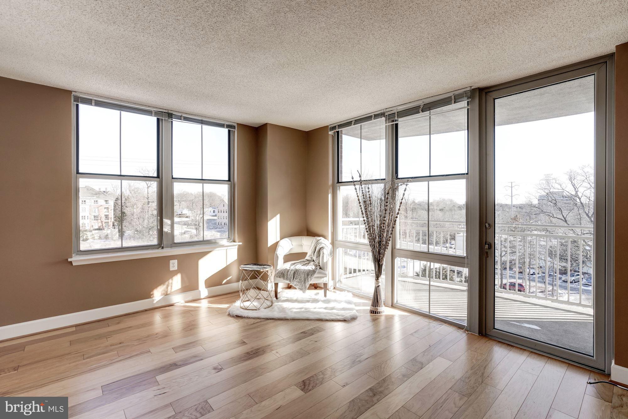 11800 Sunset Hills Road, Unit 422 Reston, VA 20190 - Photo 3 of 36 Balcony