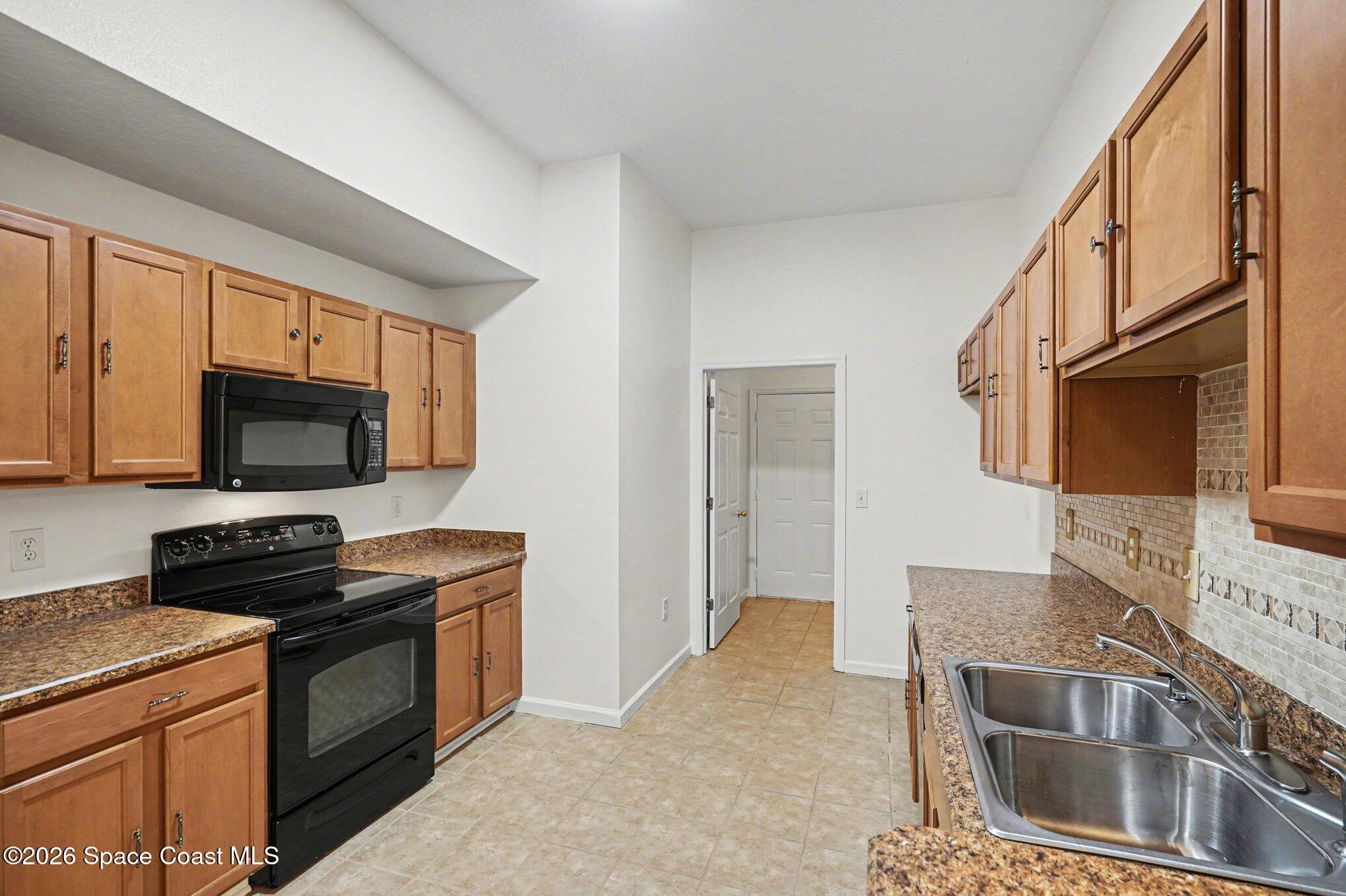 4067 Meander Place, Unit 101 Rockledge, FL 32955 - Photo 6 of 19 005_file_2967