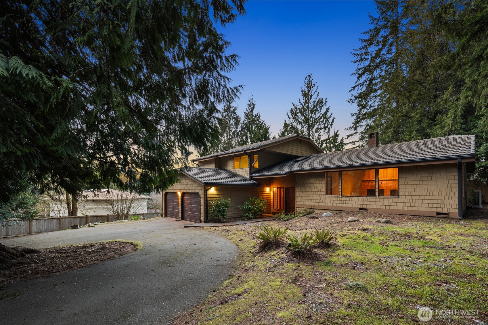 19306 Southeast 277th Street Kent, WA 98042 - Photo 3 of 35