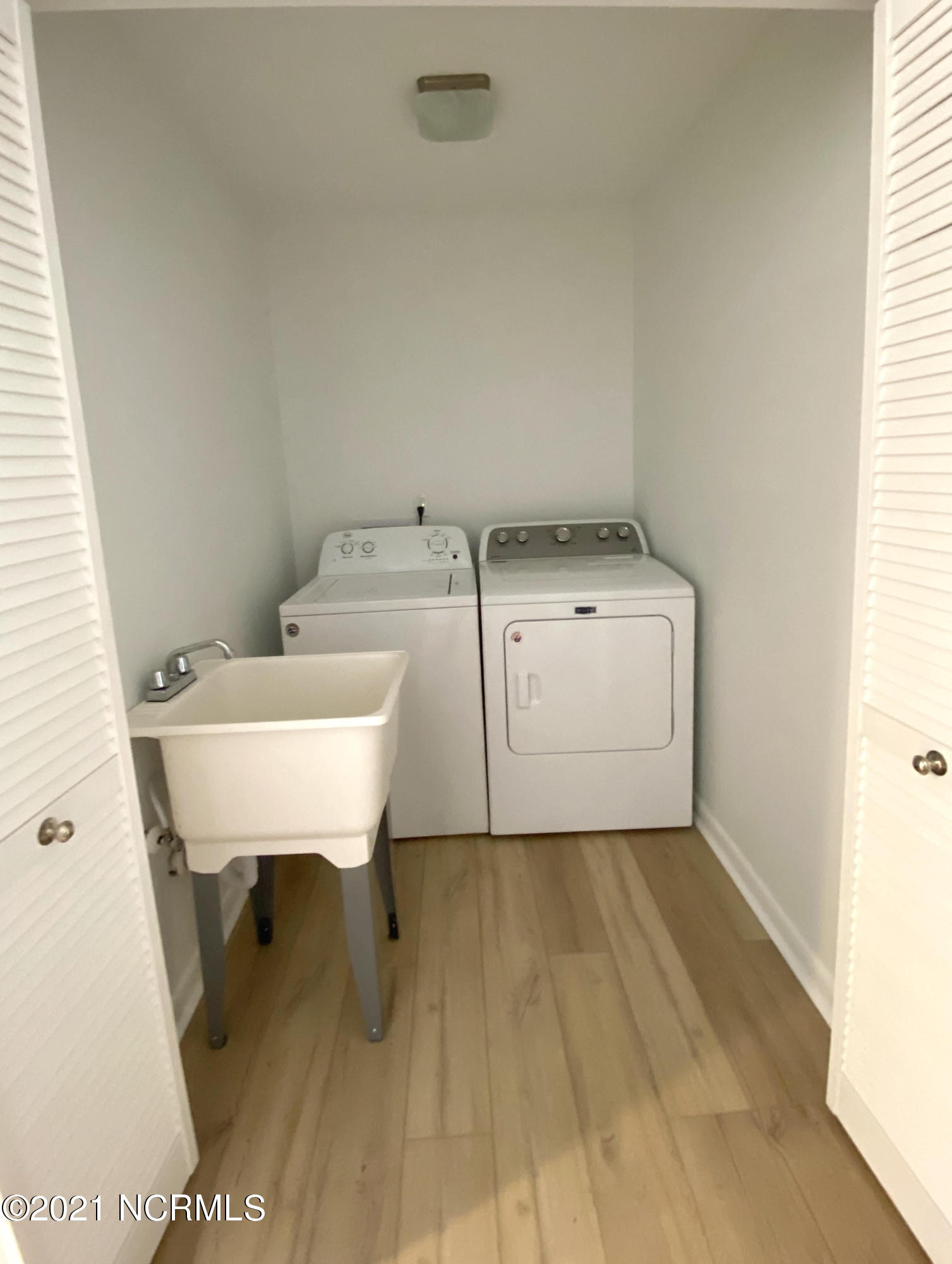 1803 Hideaway Road Southwest Ocean Isle Beach, NC 28469 - Photo 27 of 40 1803-4