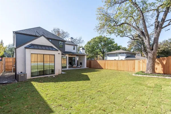 $2,699,000 | 6903 La Vista Drive, Dallas, TX 75214