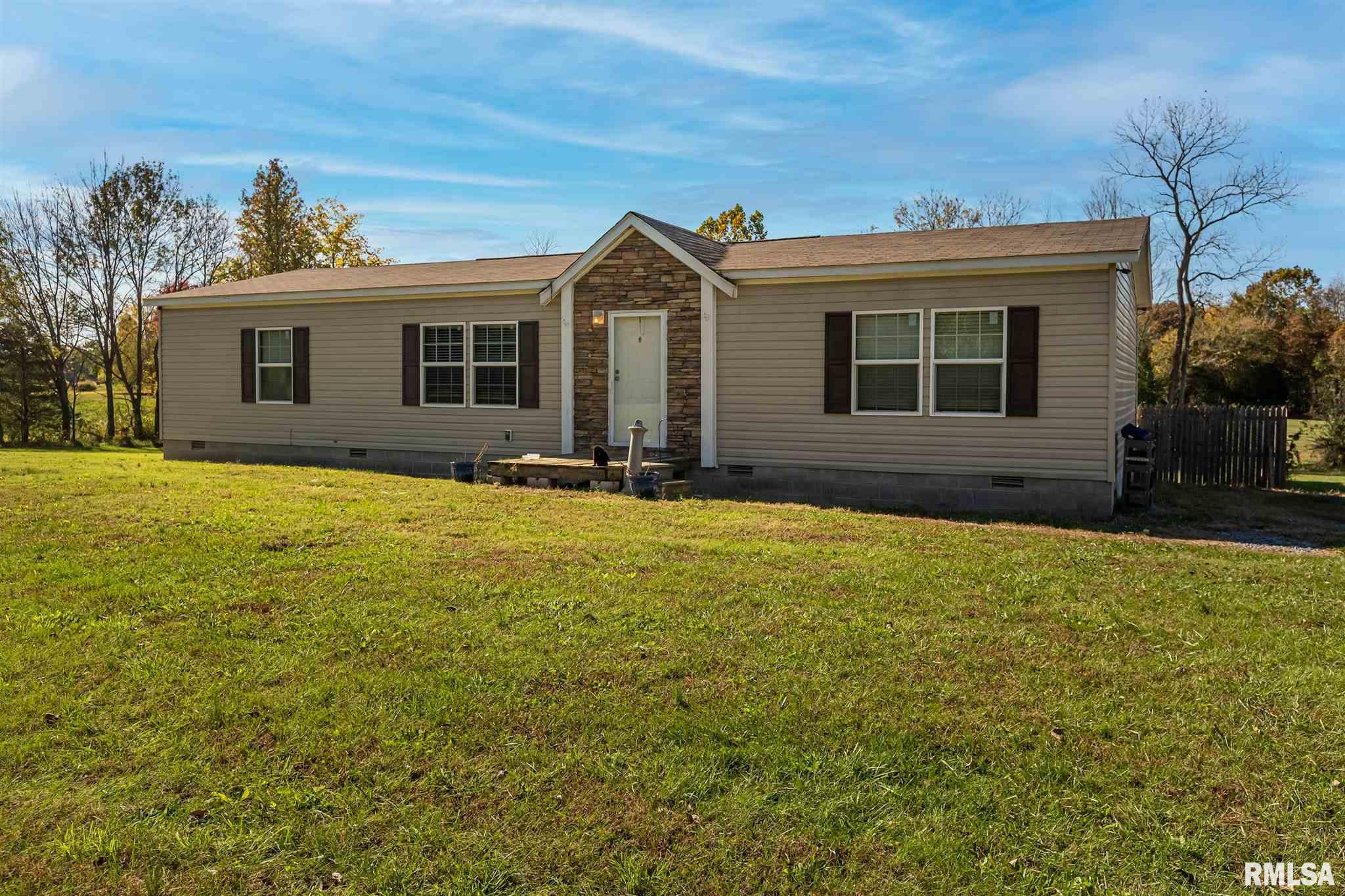 2433 Teske Road Marion, IL 62959 - Photo 1 of 30 Gallery Image 1