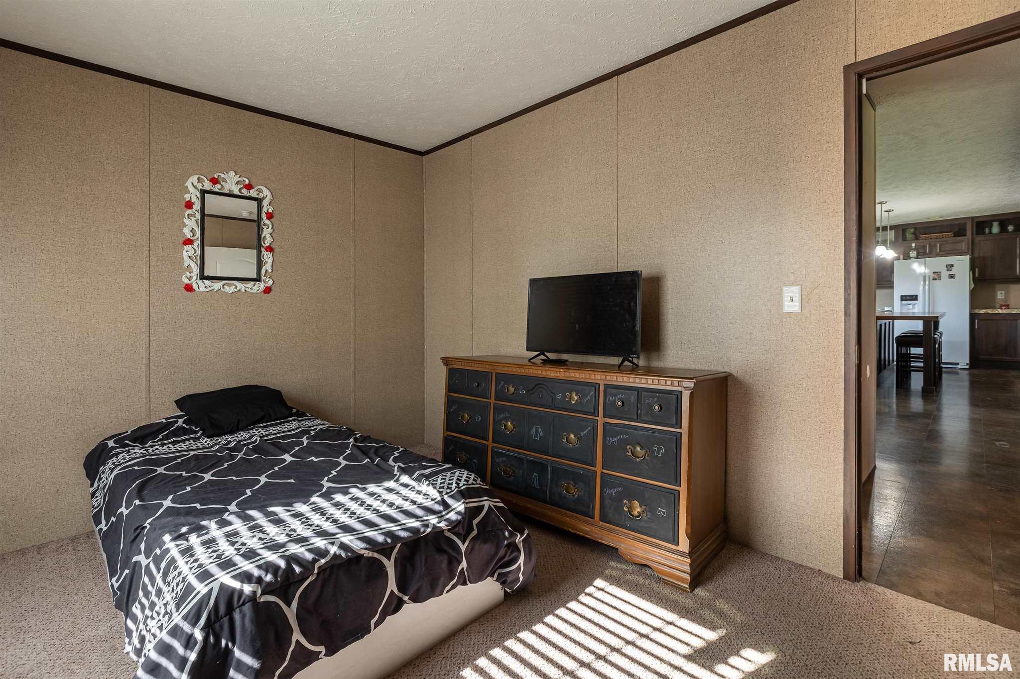 2433 Teske Road Marion, IL 62959 - Photo 21 of 30 Gallery Image 21