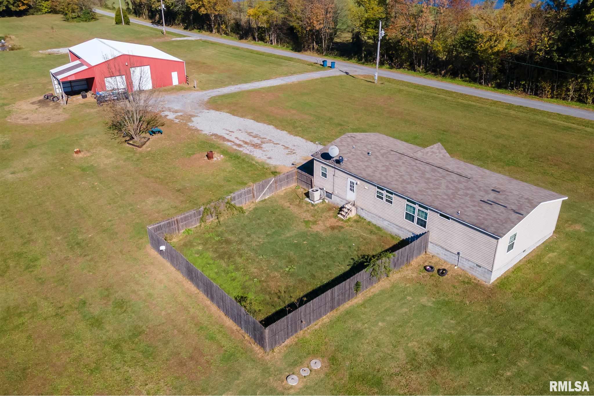 2433 Teske Road Marion, IL 62959 - Photo 28 of 30 Gallery Image 28
