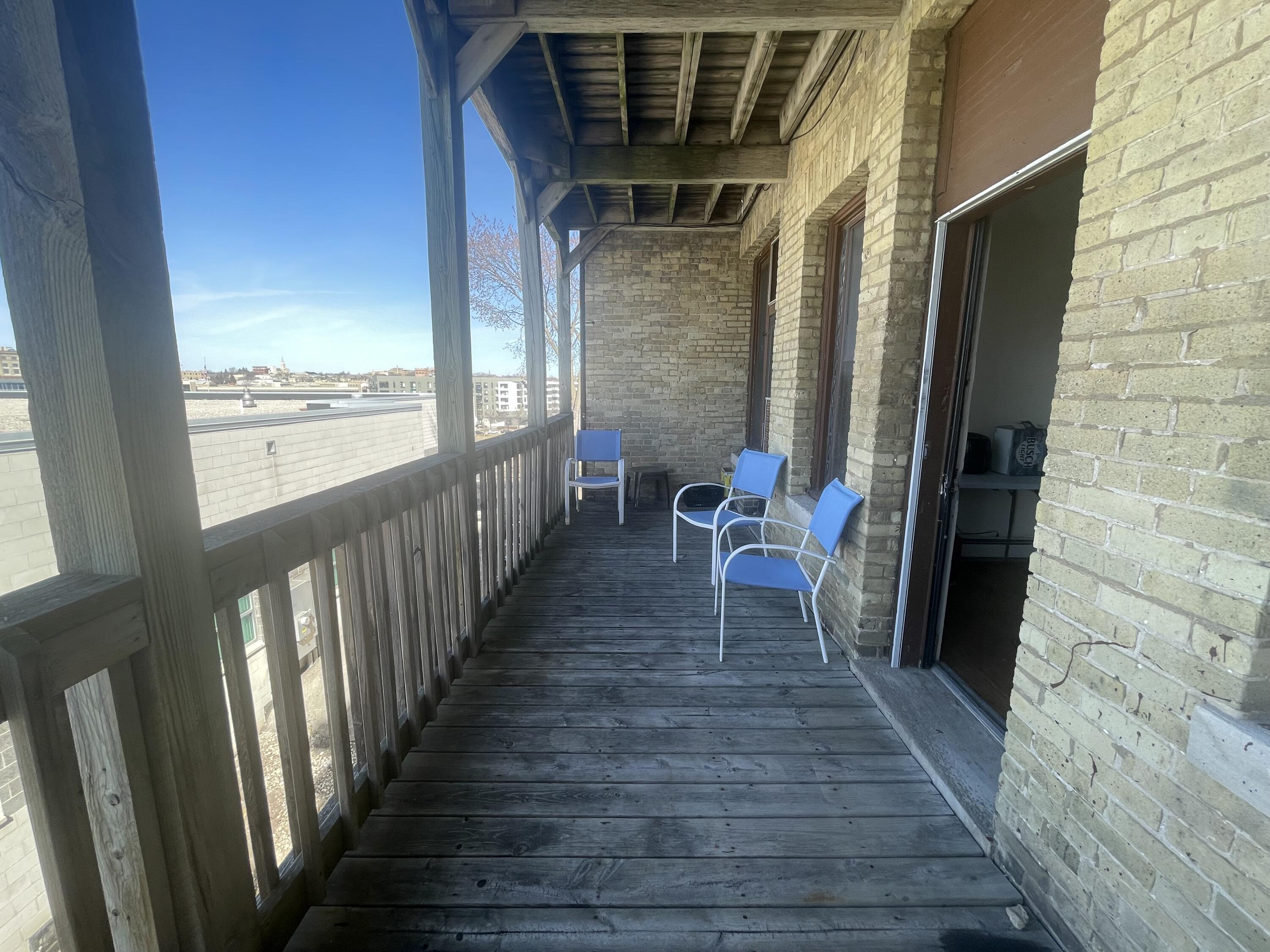 1305 North Milwaukee Street, Unit 1 Milwaukee, WI 53202 - Photo 13 of 16 2nd Balcony