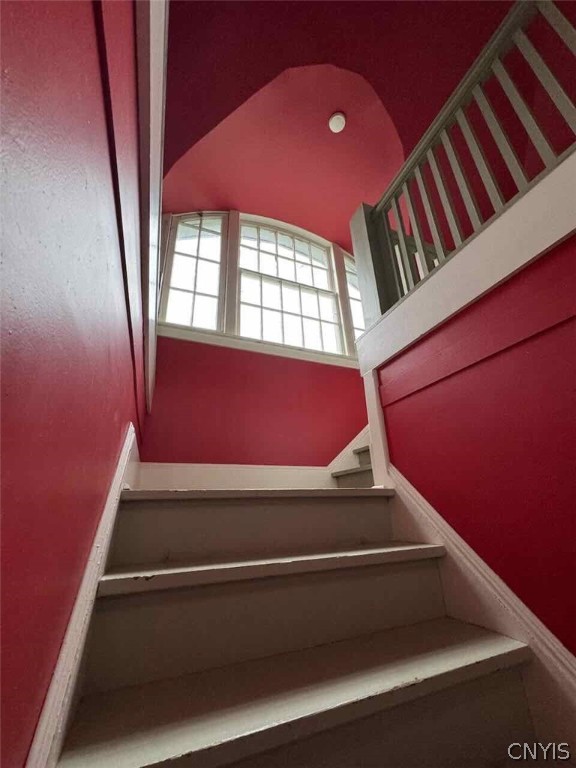 727 Sumner Avenue Syracuse, NY 13210 - Photo 38 of 50