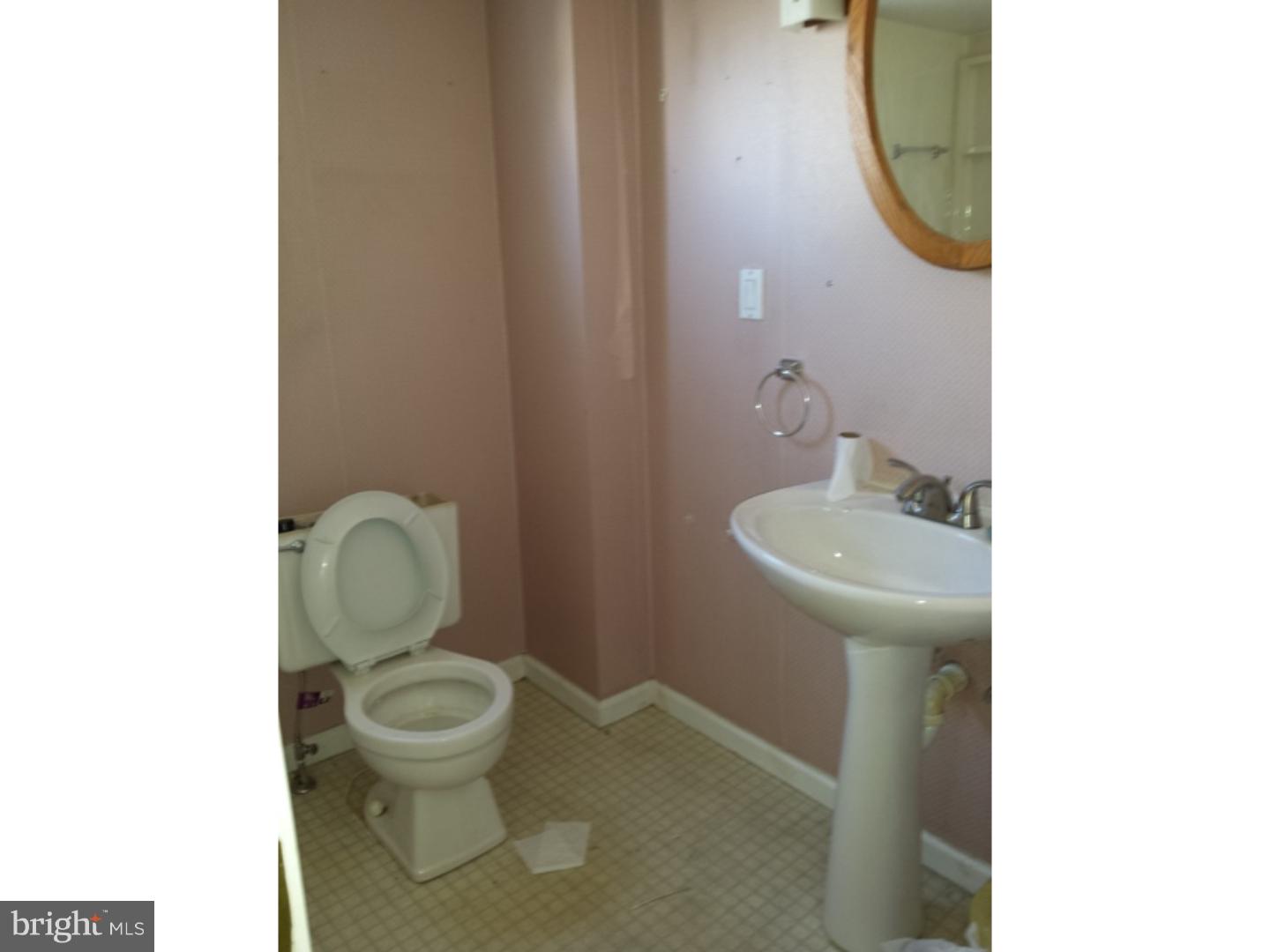 124 East Maple Avenue Lindenwold, NJ 08021 - Photo 9 of 14