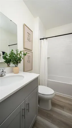 $486,090 | 2358 Stillview Pass, Zephyrhills, FL 33541