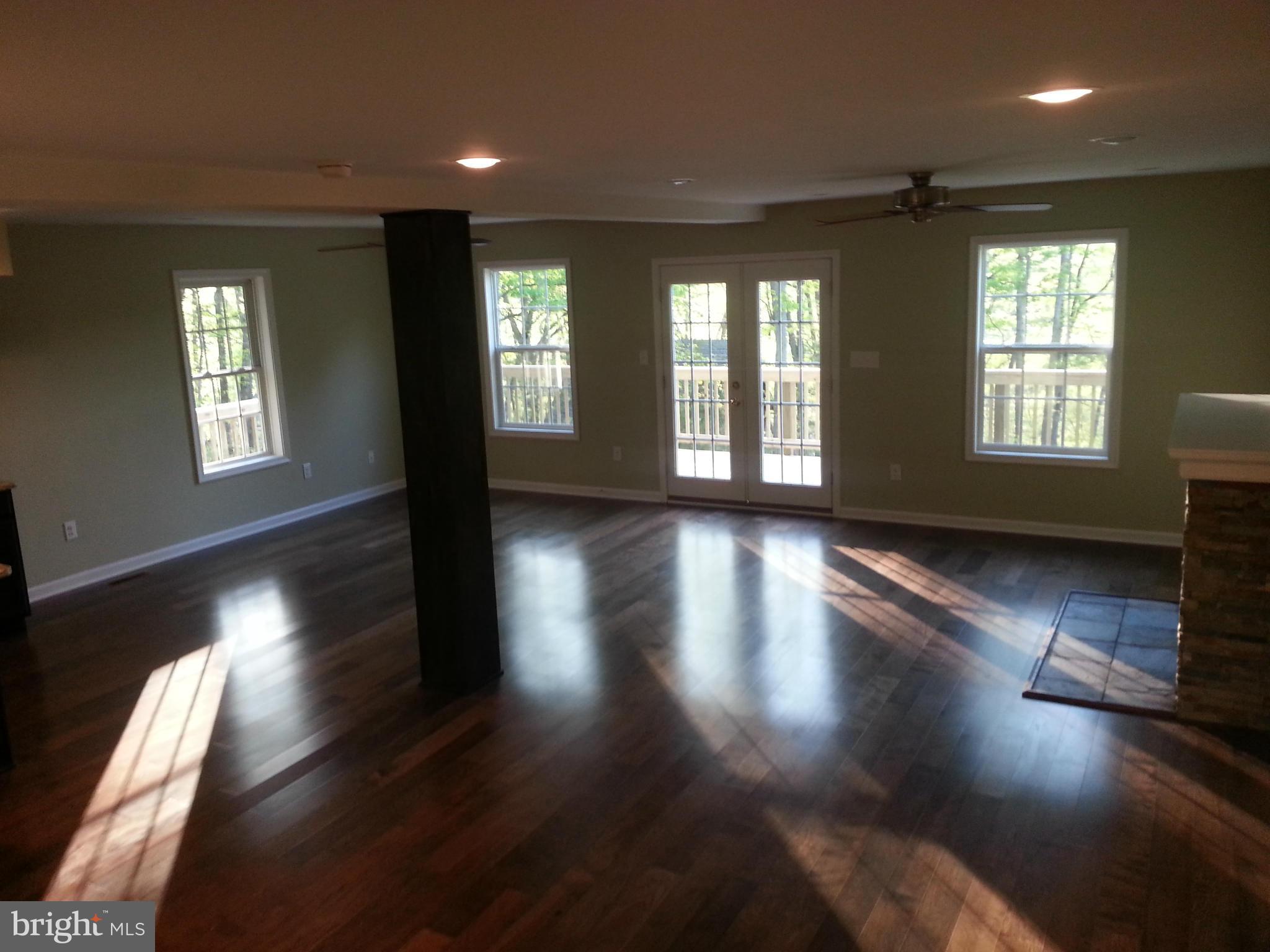 109 Hopkins Bluff Road Front Royal, VA 22630 - Photo 13 of 24 Living Room
