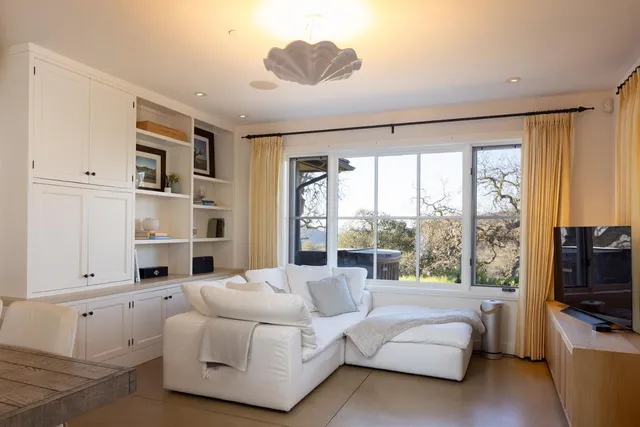 $8,950,000 | 2 Touche Pass, Carmel, CA 93923