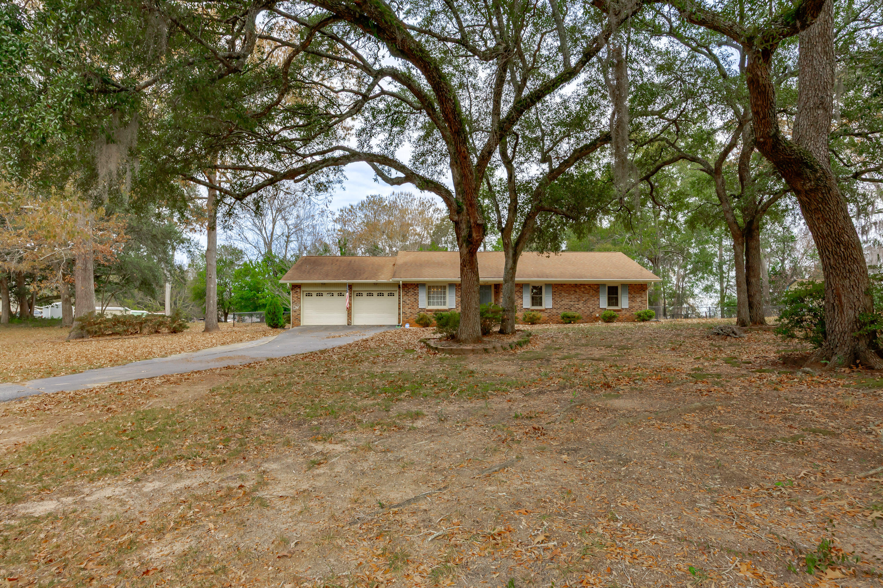 7085 Meeting House Road Dalzell, SC 29040 - Photo 2 of 31 Gallery Image 2