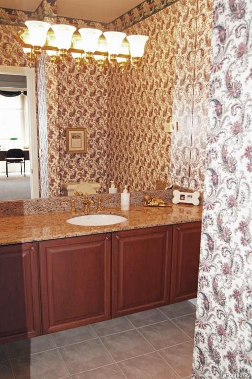 1812 Fox Run Rochester Hills, MI 48306 - Photo 34 of 48