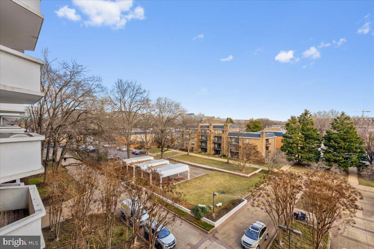 700 7th Street Southwest, Unit 419 Washington, DC 20024 - Photo 27 of 28