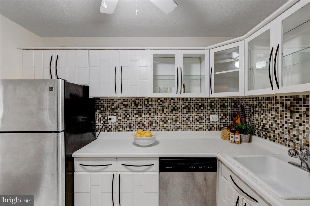 700 7th Street Southwest, Unit 419 Washington, DC 20024 - Photo 8 of 28