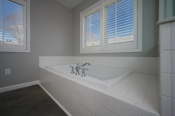 $1,595,000 | 503 Cushing Road, Newmarket, NH 03857