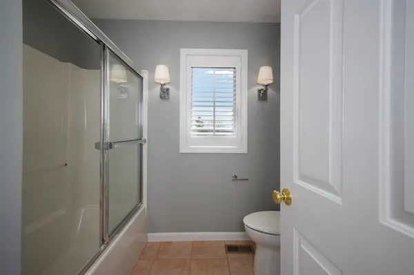 $1,595,000 | 503 Cushing Road, Newmarket, NH 03857