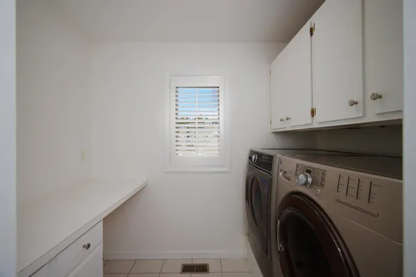 $1,595,000 | 503 Cushing Road, Newmarket, NH 03857