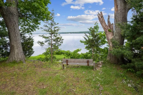 $1,595,000 | 503 Cushing Road, Newmarket, NH 03857