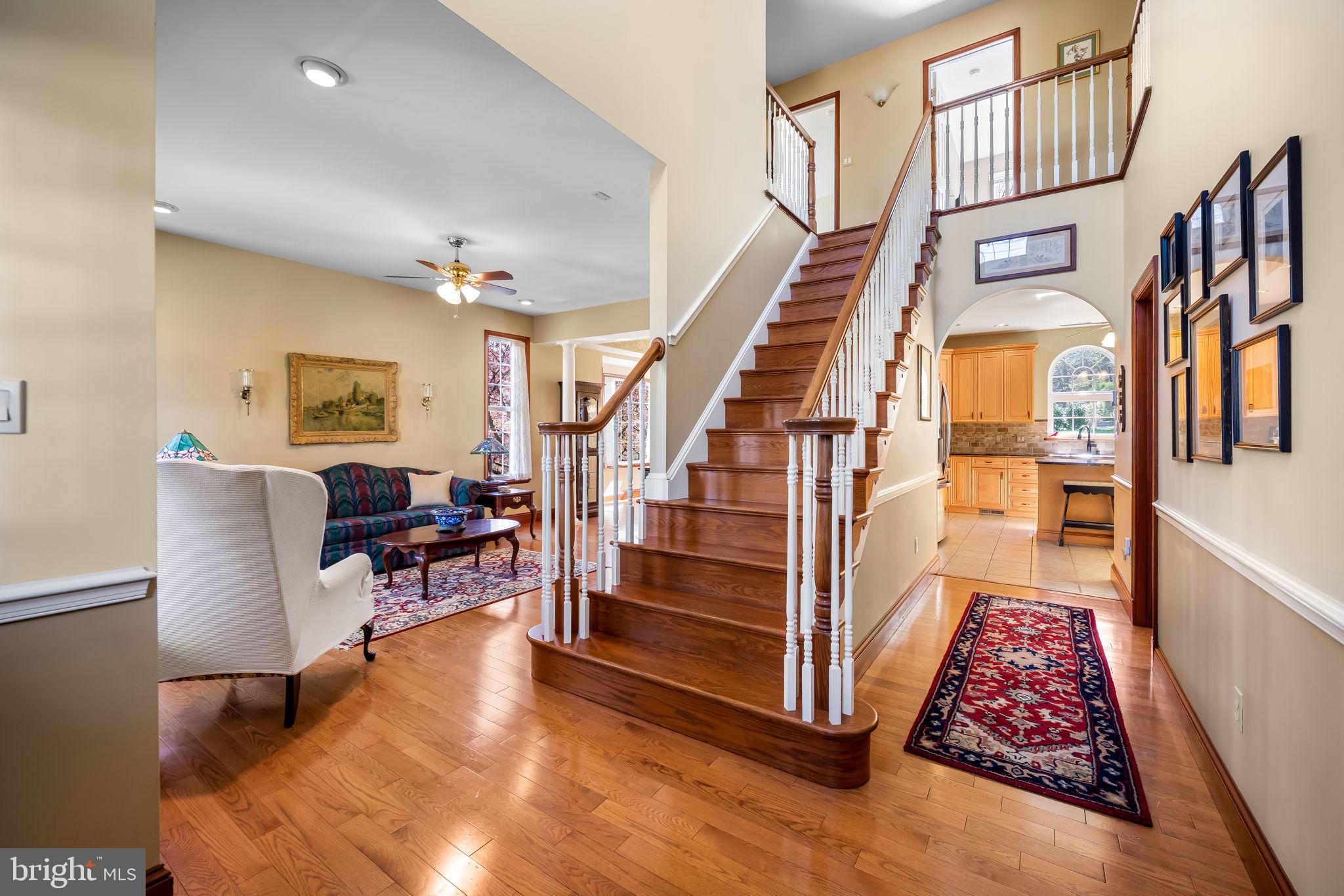 6815 Cherry Tree Court New Market, MD 21774 - Photo 7 of 86 Foyer