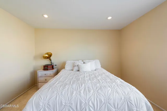 $1,265,000 | 1480 Sappanwood Avenue, Thousand Oaks, CA 91320