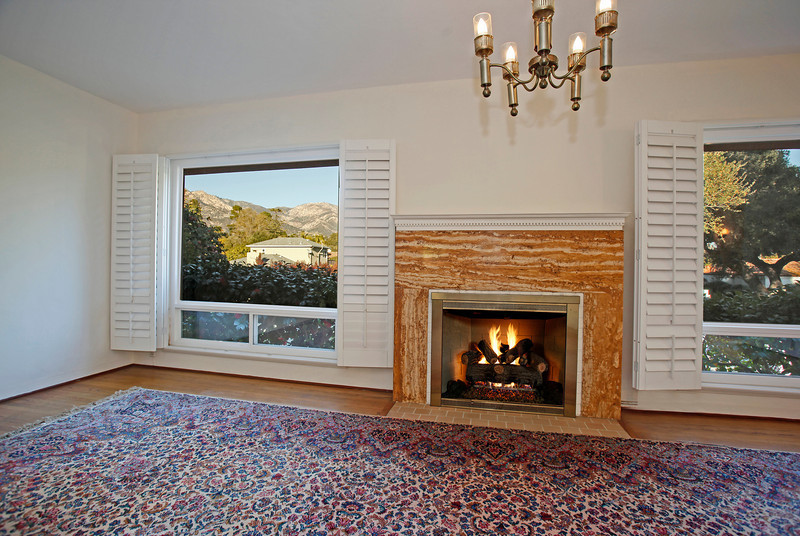 3039 Hermosa Road Santa Barbara, CA 93105 - Photo 7 of 14 living room mt. view