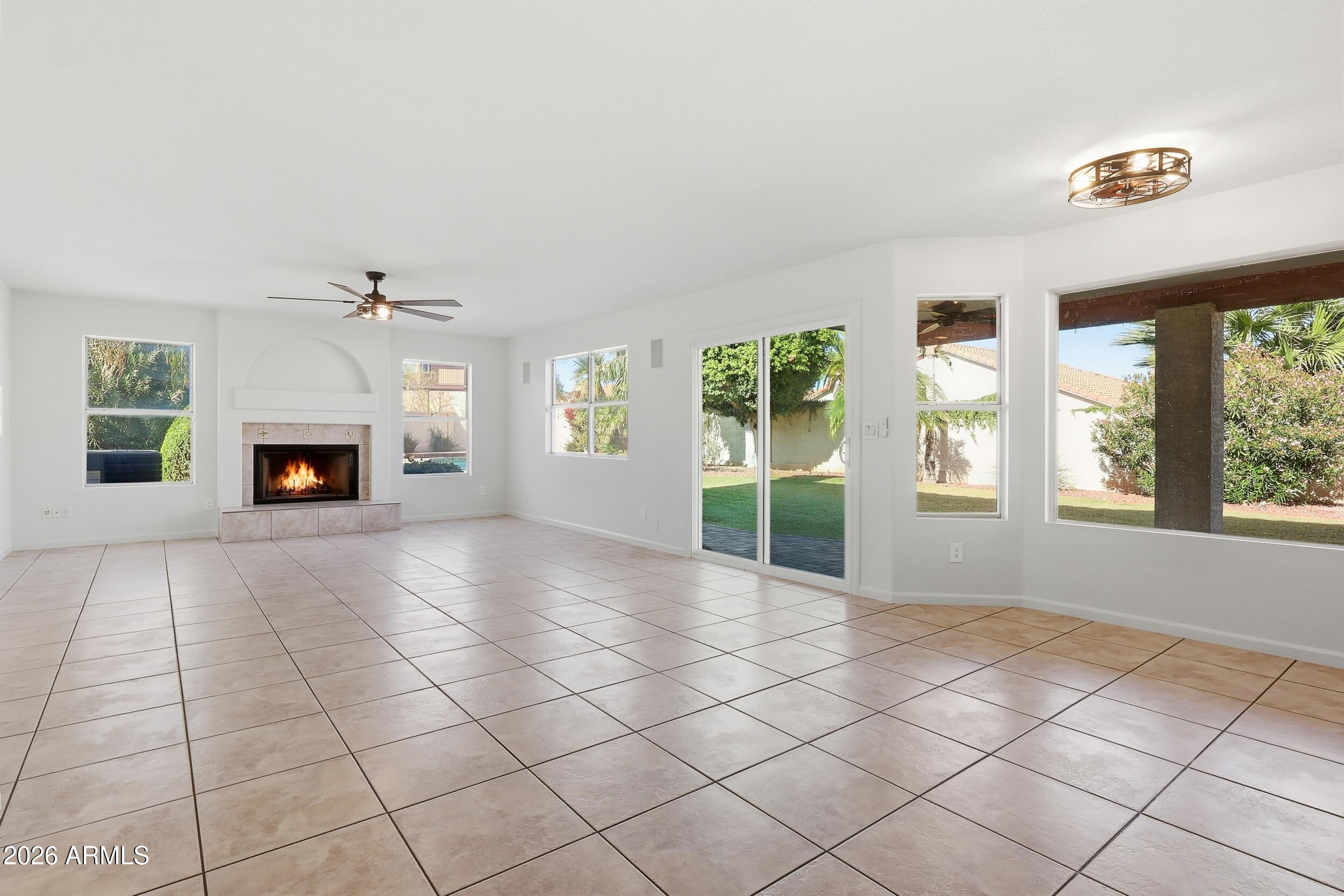 14019 North 29th Place Phoenix, AZ 85032 - Photo 10 of 92 14_img_9509_with_fire