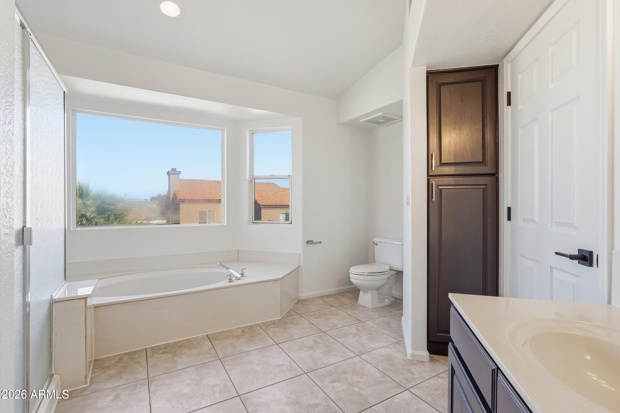 14019 North 29th Place Phoenix, AZ 85032 - Photo 49 of 92 41_img_9359