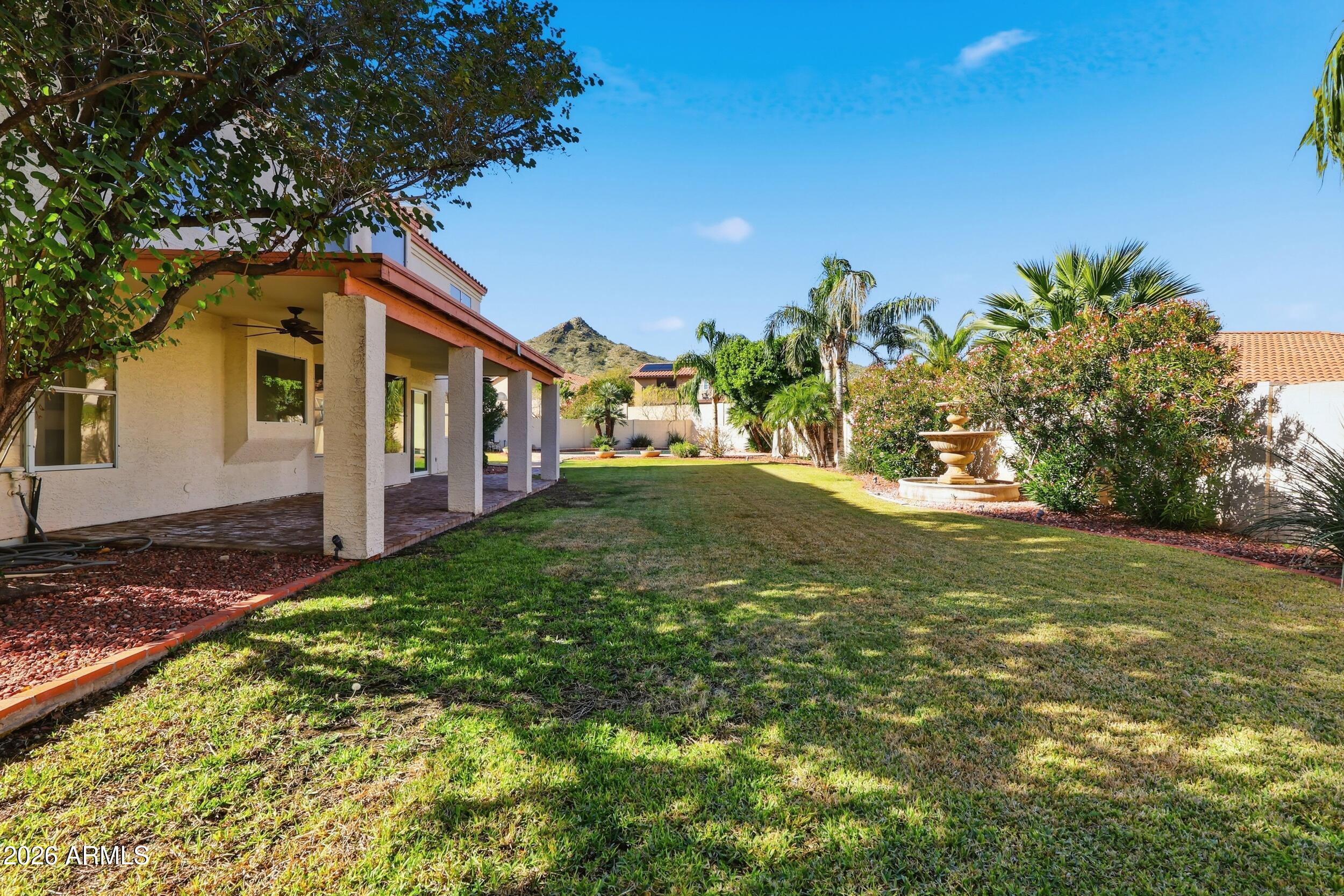 14019 North 29th Place Phoenix, AZ 85032 - Photo 61 of 92 47_img_9524