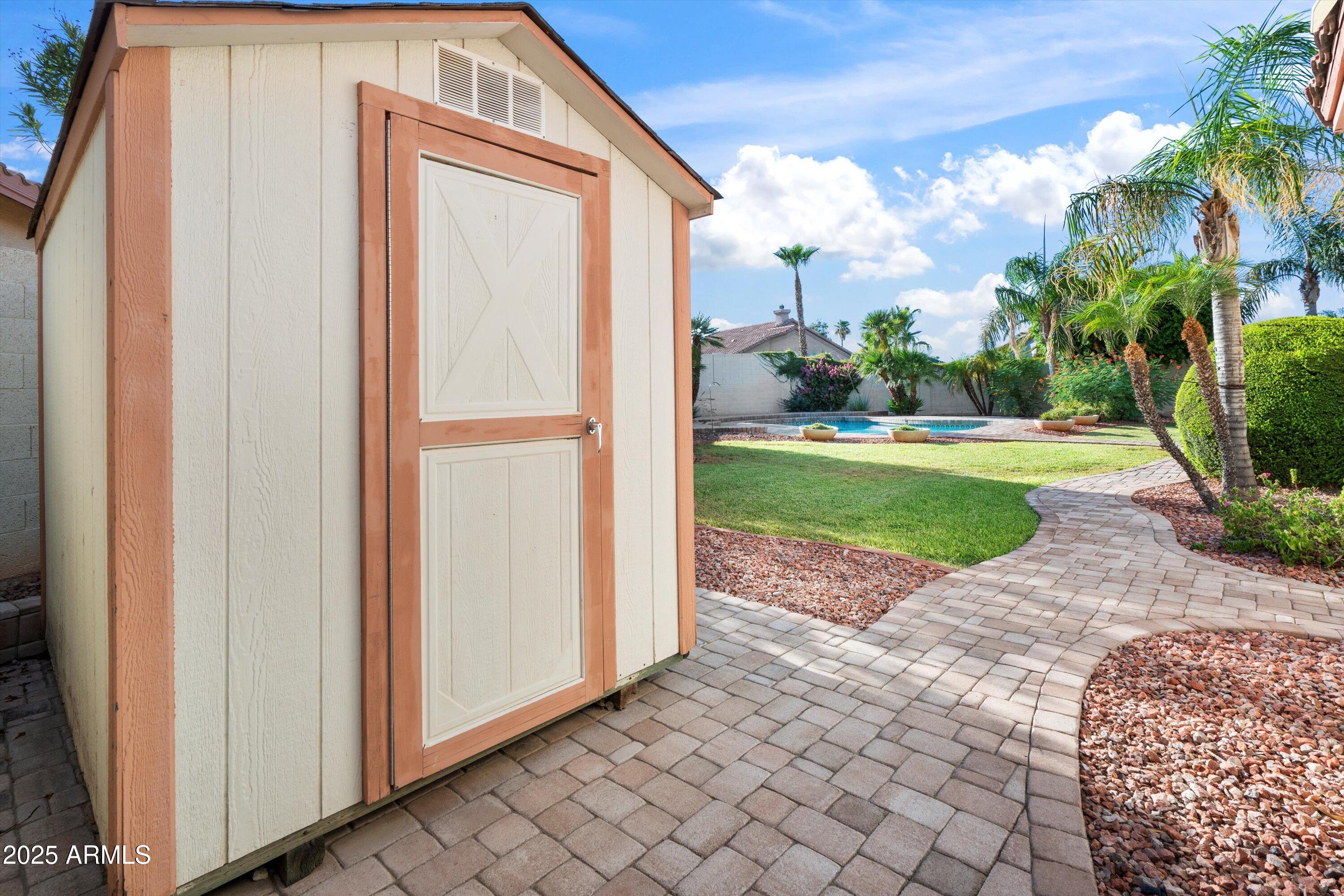 14019 North 29th Place Phoenix, AZ 85032 - Photo 70 of 92 35-Back of Home