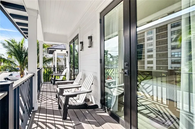 $5,500,000 | 129 McKinley Drive, Sarasota, FL 34236