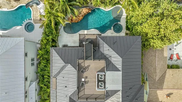 $5,500,000 | 129 McKinley Drive, Sarasota, FL 34236