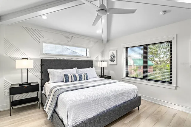 $5,500,000 | 129 McKinley Drive, Sarasota, FL 34236