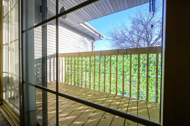 $265,000 | 9354 West Loomis Road, Unit 4, Franklin, WI 53132