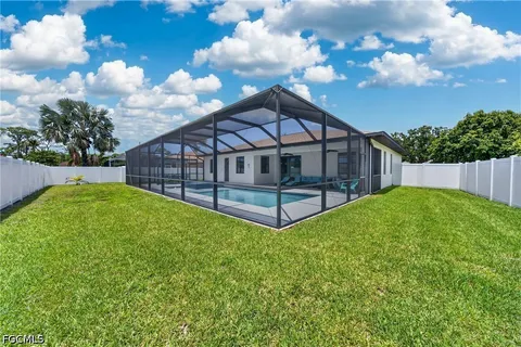 $515,000 | 506 Southwest 5th Street, Cape Coral, FL 33991