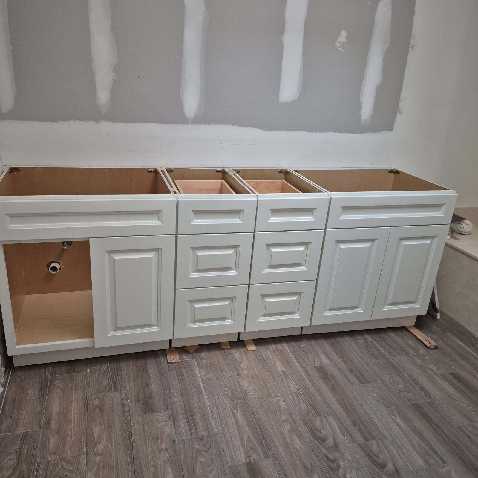 7296 Via Palomar Boca Raton, FL 33433 - Photo 8 of 9 New vanity and quartz top