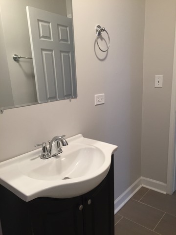 6207 South May Street Chicago, IL 60621 - Photo 7 of 9