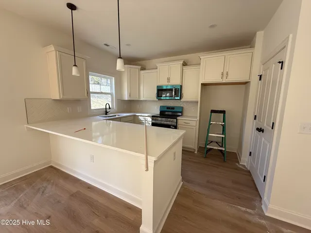 $407,900 | 628 Chambers Drive, Southern Pines, NC 28387