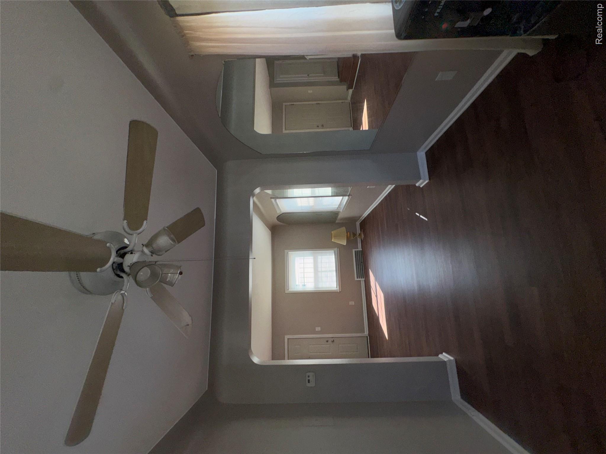 9003 Evergreen Road Detroit, MI 48228 - Photo 7 of 11 Dining room to living rm view.jpeg