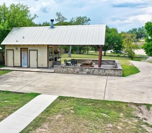 $125,000 | 337 Cypress Estates Parkway West, Ingram, TX 78025