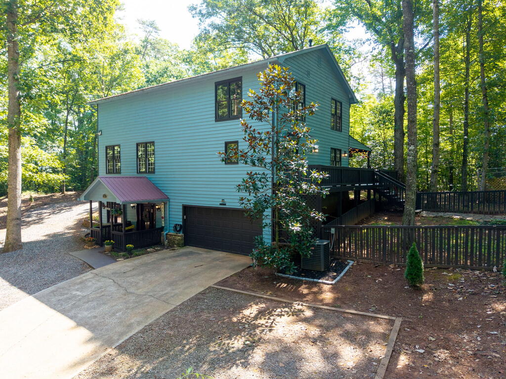 2390 Rainbow Ridge Road Hiawassee, GA 30546 - Photo 2 of 48 Front View