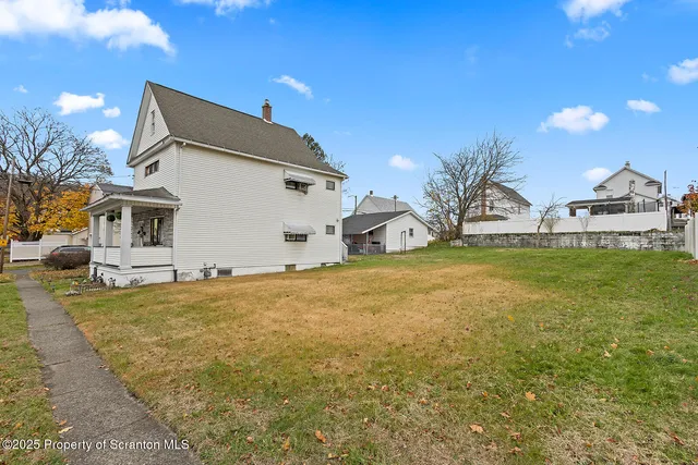 $225,000 | 415 18th Avenue, Scranton, PA 18504