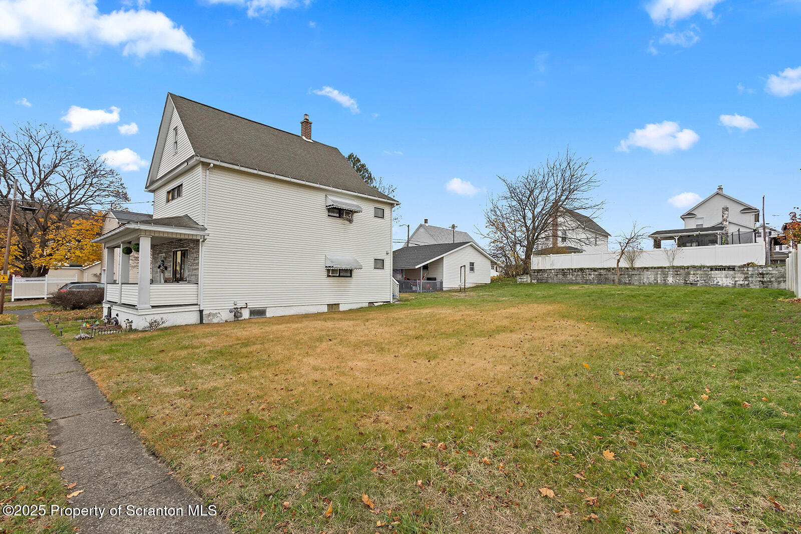 415 18th Avenue Scranton, PA 18504 - Photo 29 of 30 H27A9003_websize